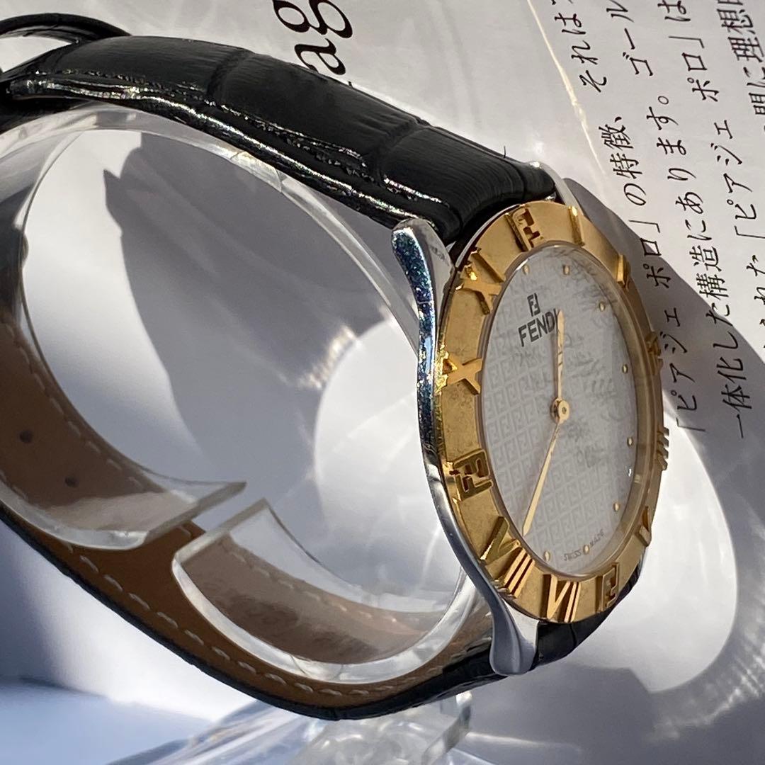 FENDI ローマ数字インデックス 時計