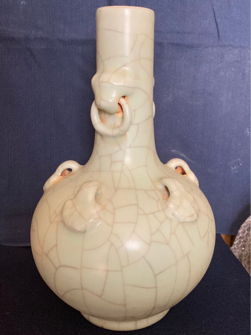 七官青磁　双蝙蝠耳天球瓶　北宋青磁