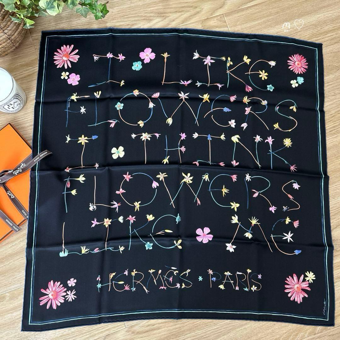 新品同様HERMESエルメス　カレ70　アイライクフラワーズ　シルクスカーフ　花