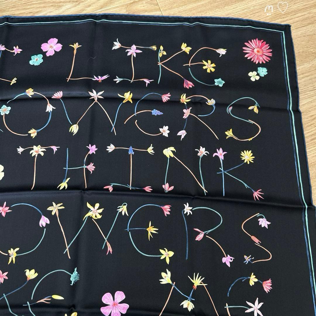 新品同様HERMESエルメス　カレ70　アイライクフラワーズ　シルクスカーフ　花