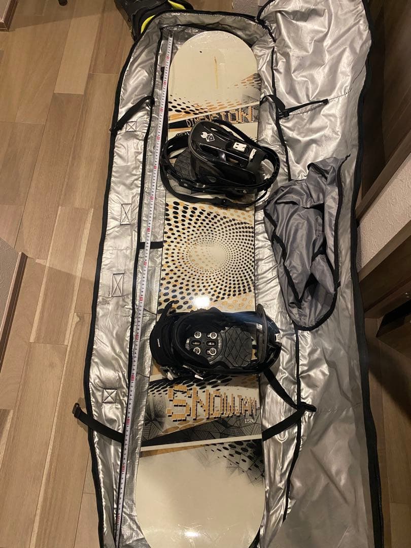 スノーボードセット　ボード、ブーツ