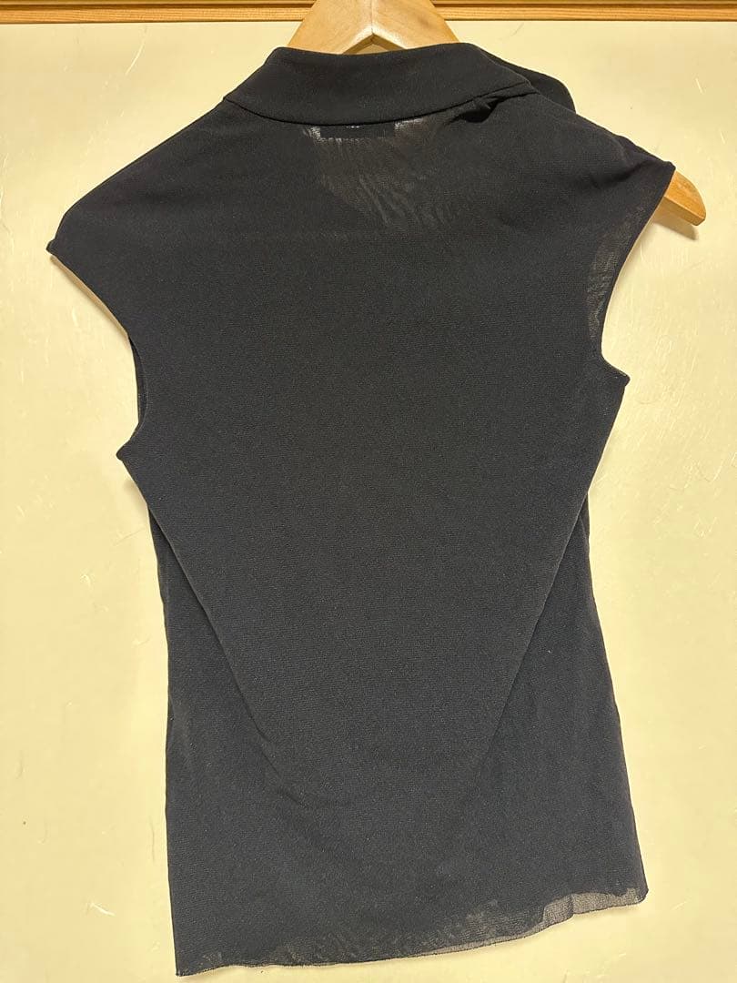 黒の刺繍ハイネックトップスとミニスカートセット