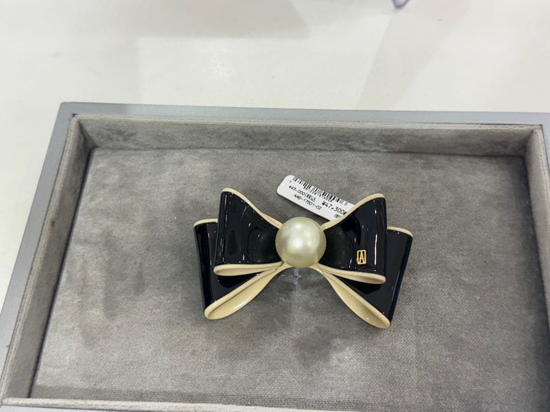 新品◆高島屋購入◆ALEXANDRE DE PARIS◆大パール付リボンバレッタ