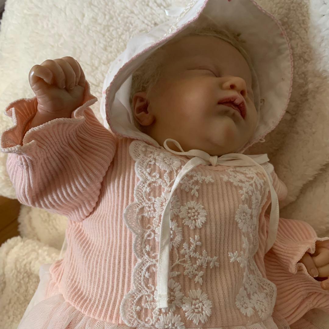 リリー様リボーンドール♡優しい寝顔のシャーロットちゃん♡