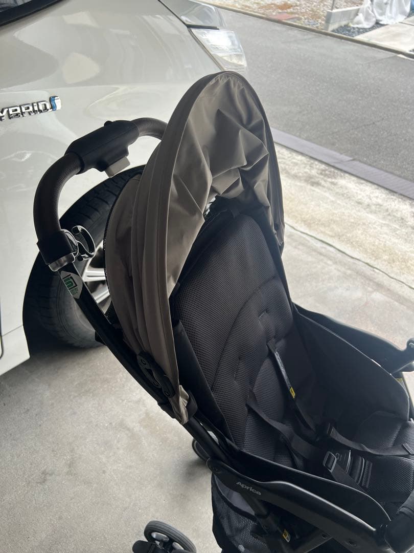 美品　アップリカ　マジカルエアーフリーAB　ベージュ　2024年