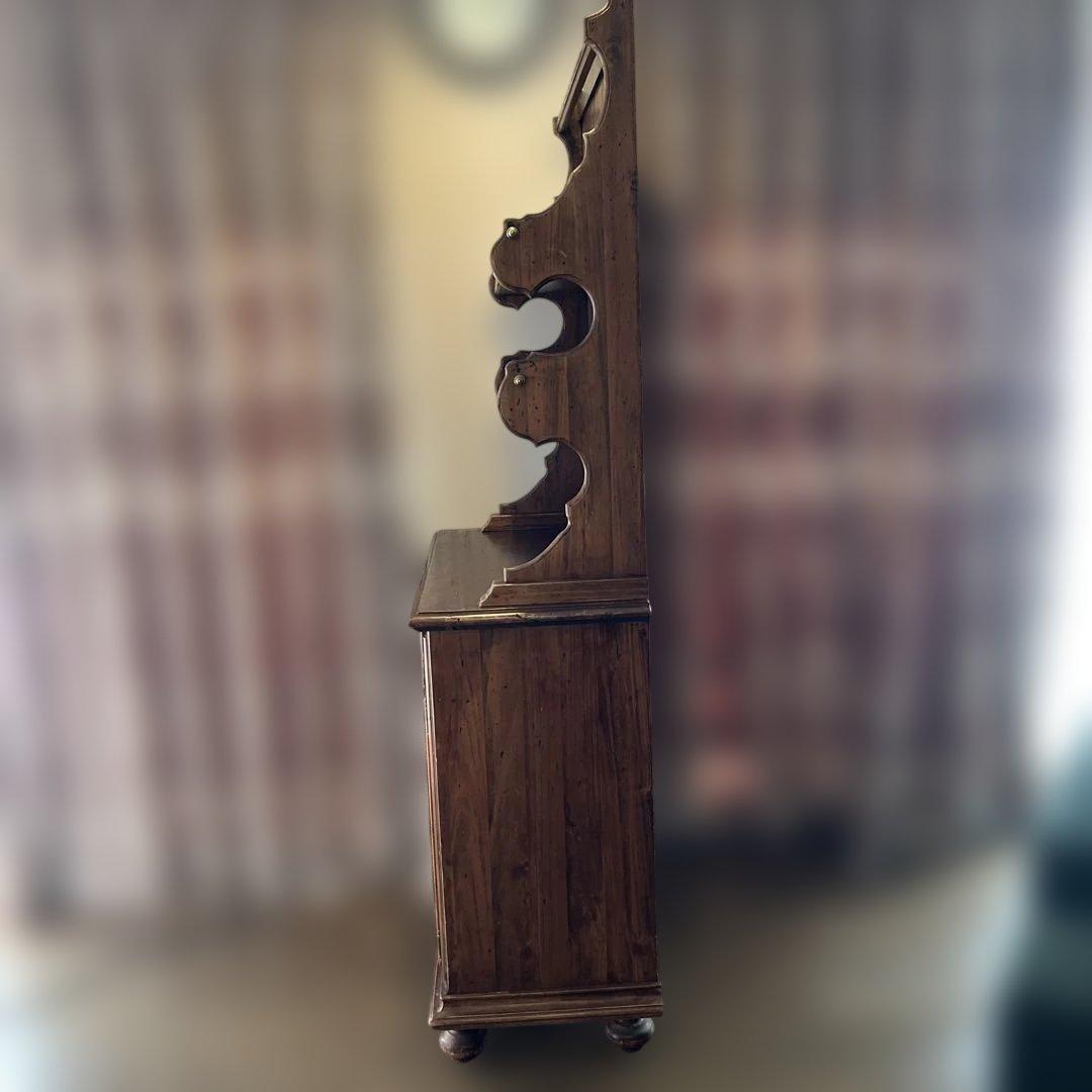 英国アンティーク　カップボード　飾り棚