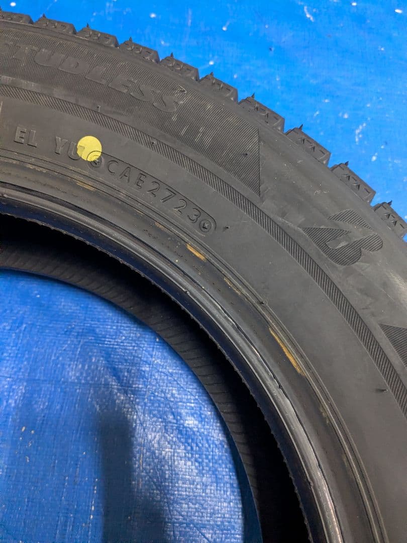 中古　ブリヂストン VRX2 スタッドレスタイヤ 175/65R15　4本セット