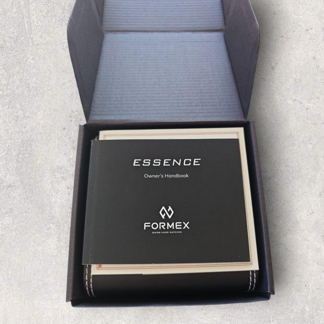 新品・未使用　FORMEX ESSENCE 39 フォーメックス　自動巻　腕時計