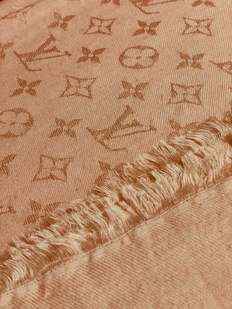 希少ピンク美品Louis Vuitton ストール 大判シルクウール