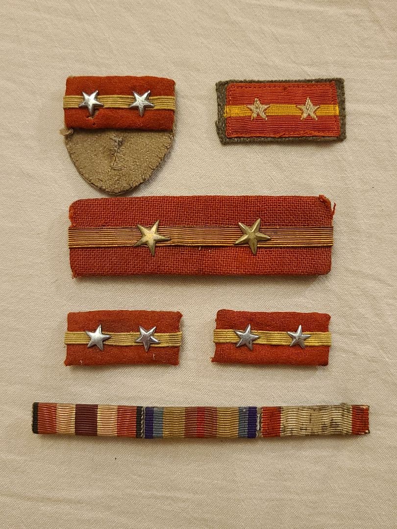 旧日本陸軍階級章(肩章、襟章)軍曹 5組 略綬板