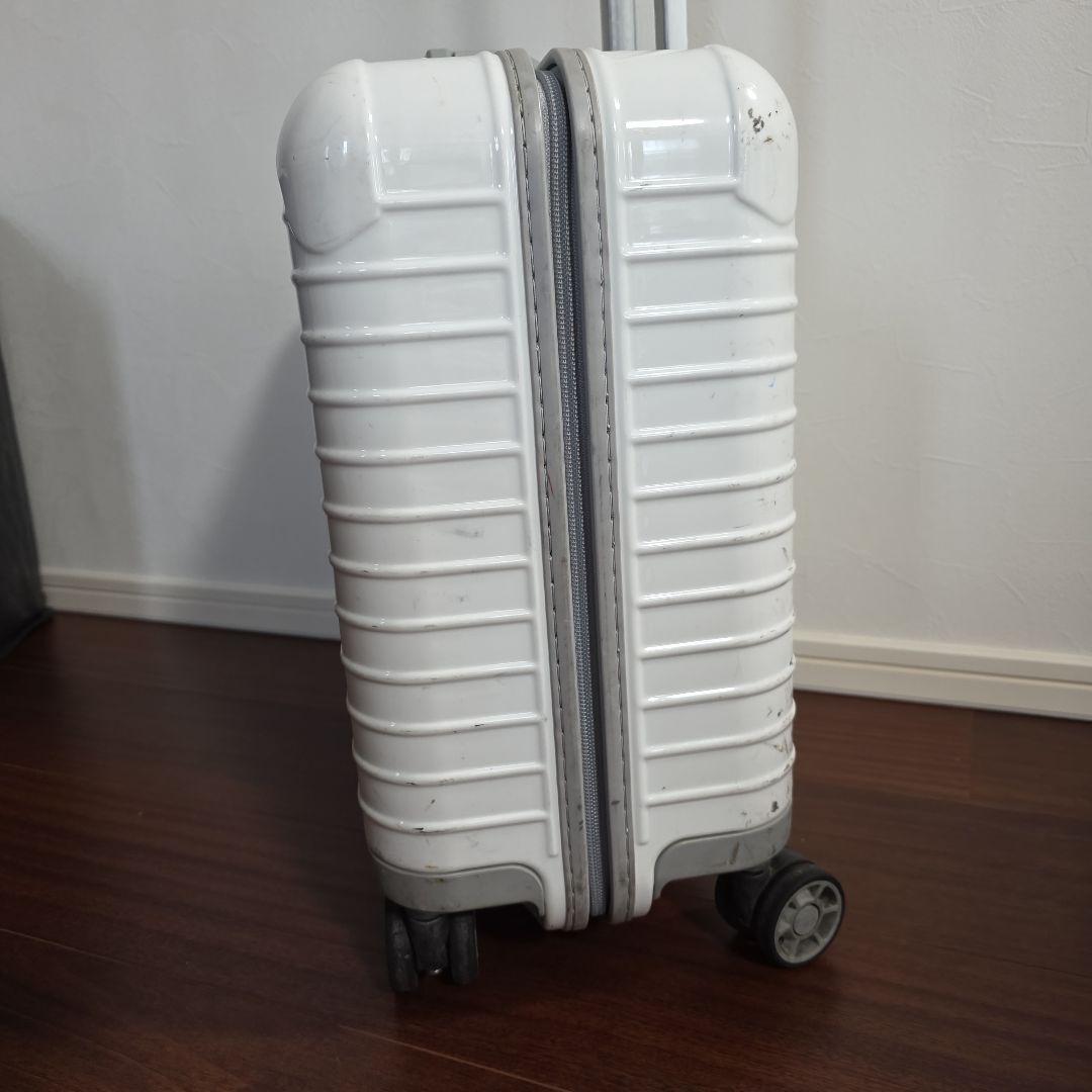 リモワ　機内持ち込みスーツケース　ルフトハンザコラボ　A380