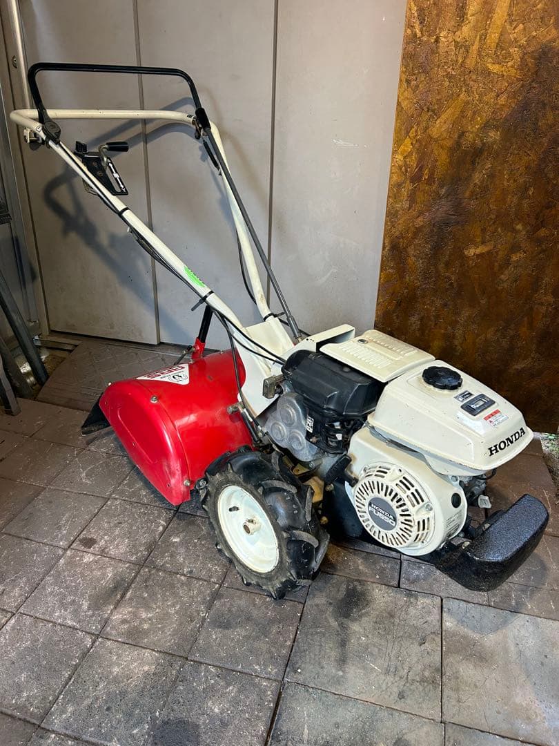 引き取り希望です。不動ジャンク品。ホンダ耕運機FU650