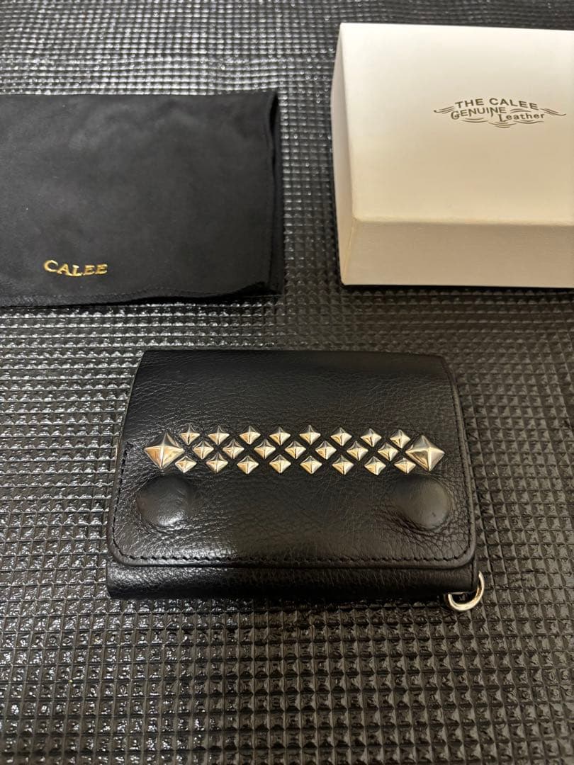 （激レア）CALEE ブラックレザー 三つ折り財布 山田蓮