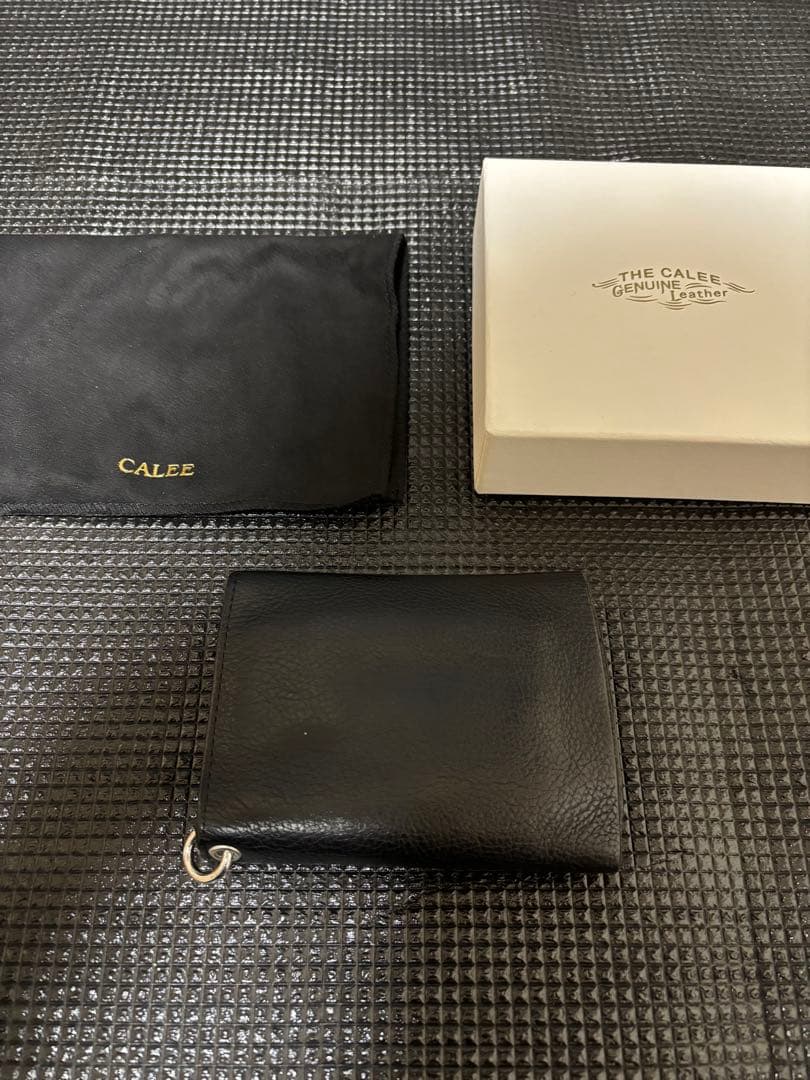 （激レア）CALEE ブラックレザー 三つ折り財布 山田蓮