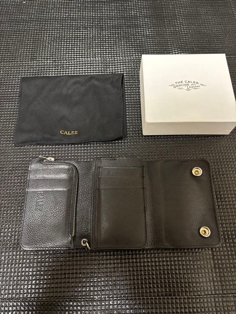 （激レア）CALEE ブラックレザー 三つ折り財布 山田蓮