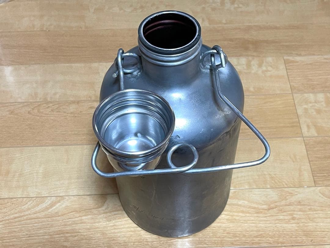 【LE GRAND TETRAS】 ウォータージャグ