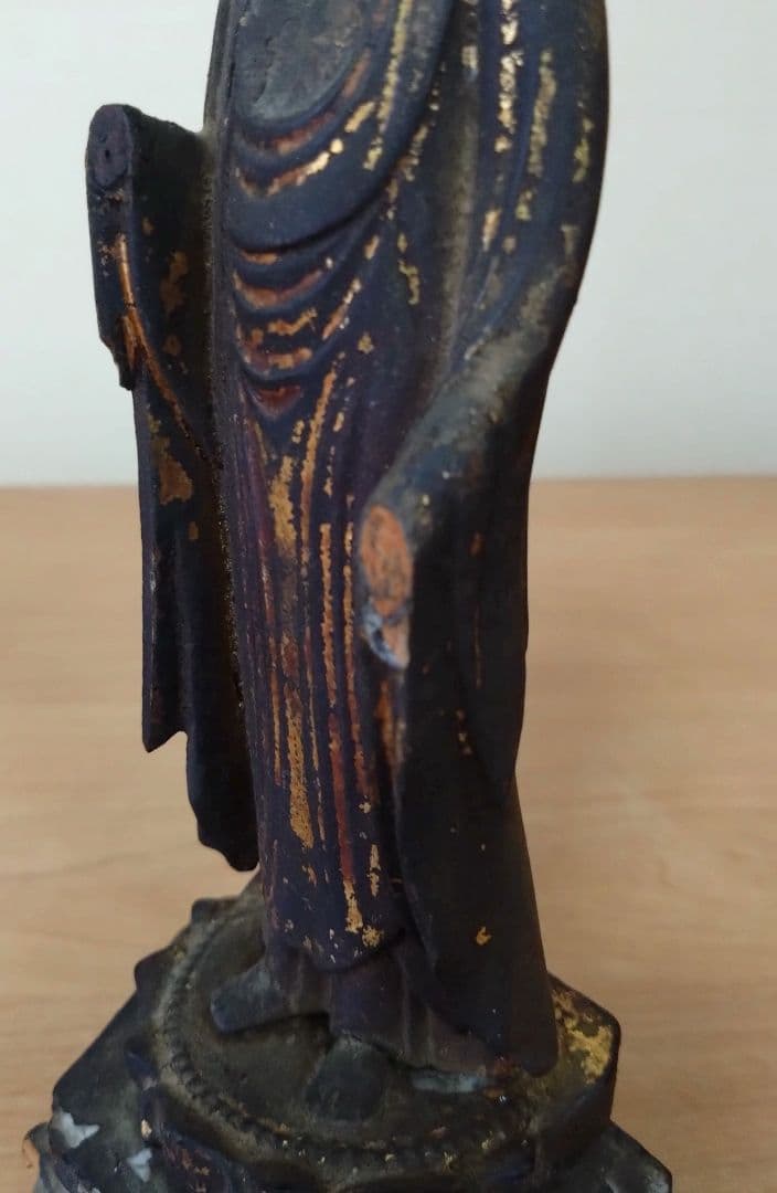 木彫り　金彩　阿弥陀如来像　江戸時代