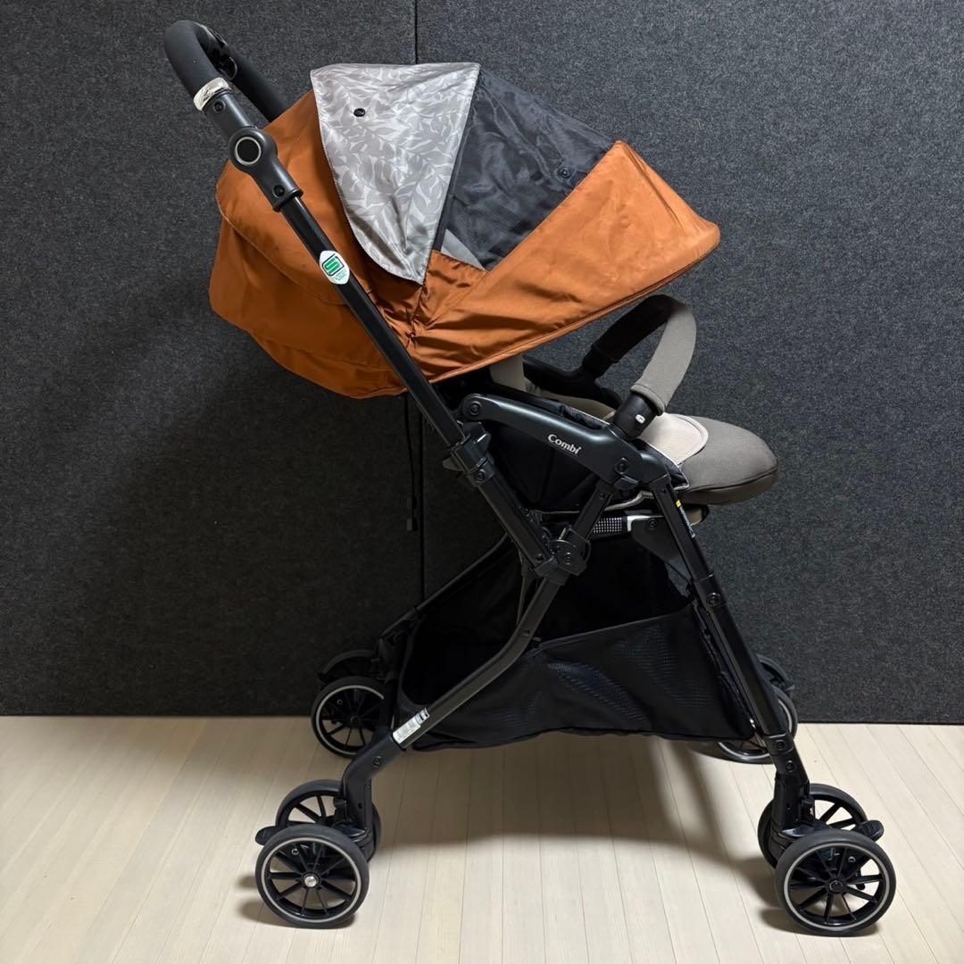 コンビ　スゴカルα 4キャス　コンパクト　エッグショック　 Ltd ベビーカー