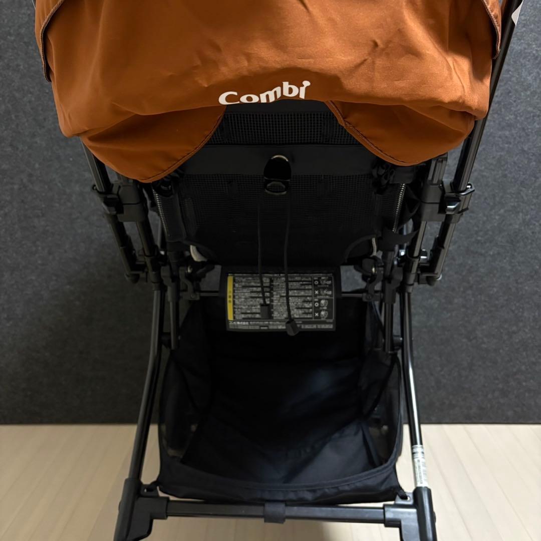 コンビ　スゴカルα 4キャス　コンパクト　エッグショック　 Ltd ベビーカー