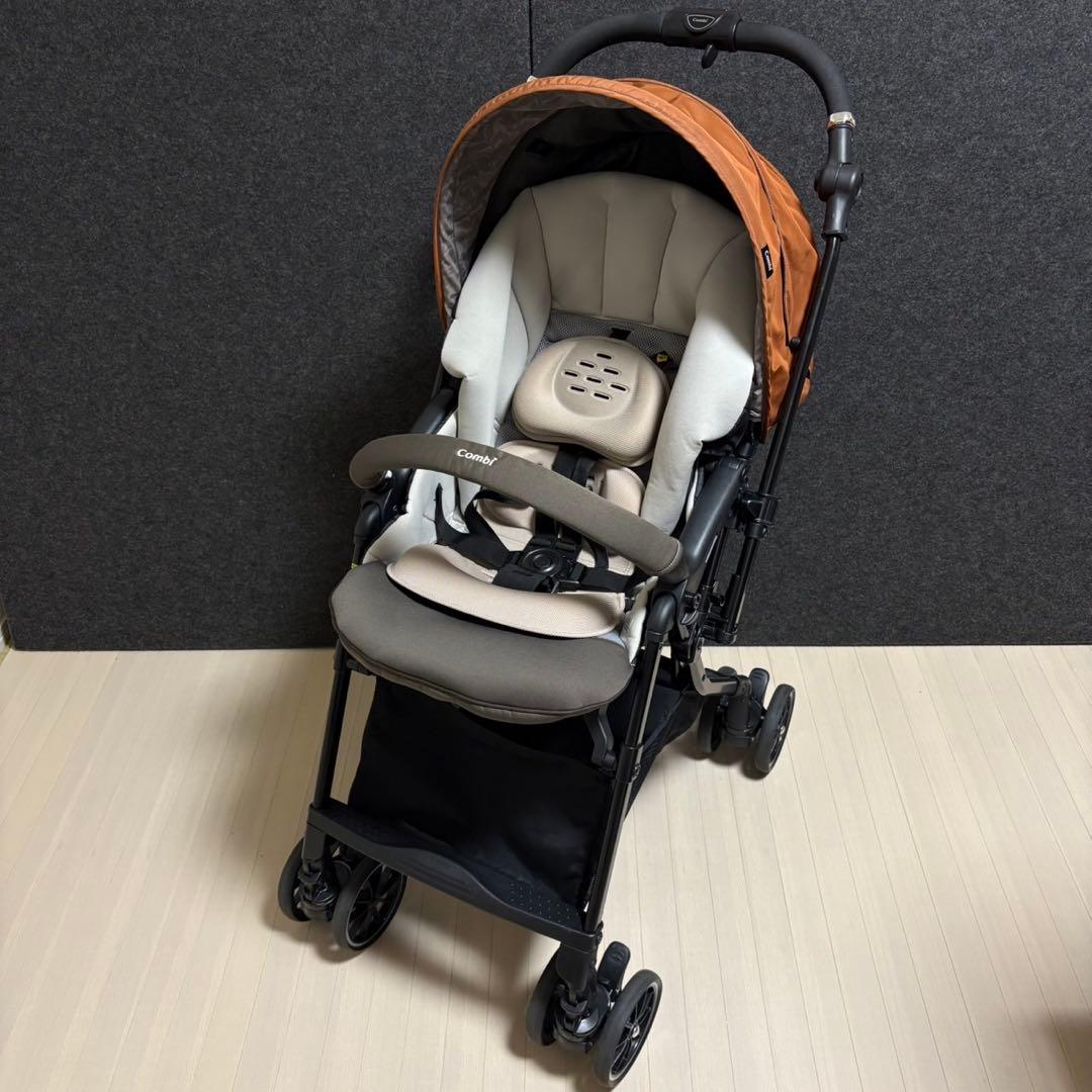 コンビ　スゴカルα 4キャス　コンパクト　エッグショック　 Ltd ベビーカー
