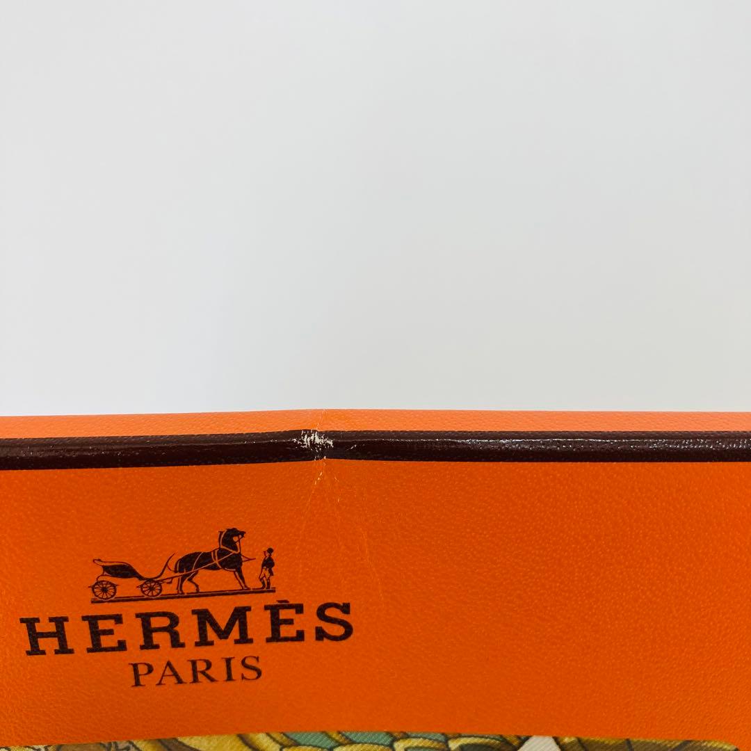 HERMES スカーフ　カレ90.CARPE DIEM