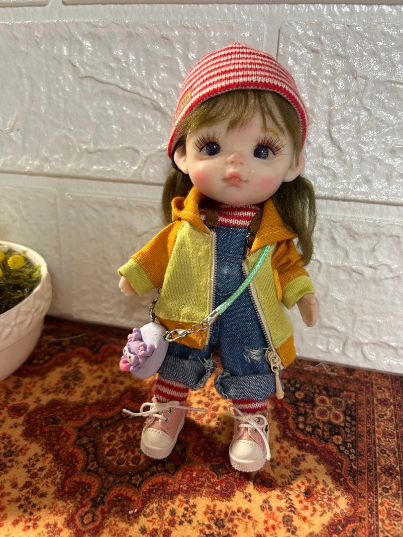 樹脂粘土ドドール女の子 樹脂粘土ベビー　創作人形 オビツ11サイズ
