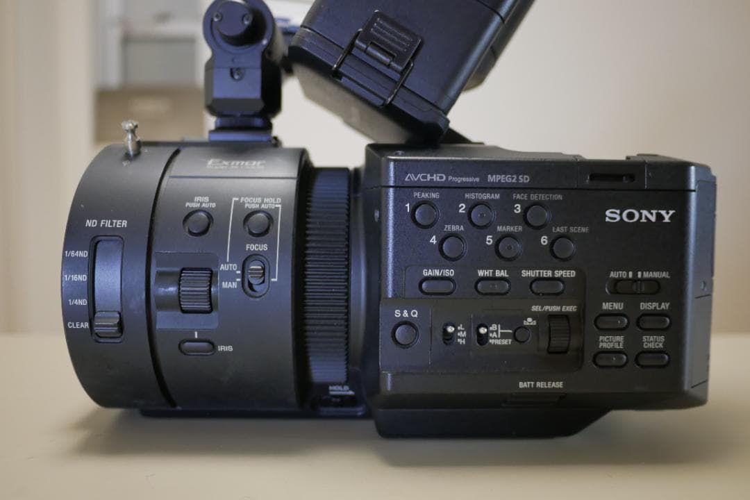 【美品】4KRAWライセンス済み！付属品付FS700R　電池メモリレコーダー併売