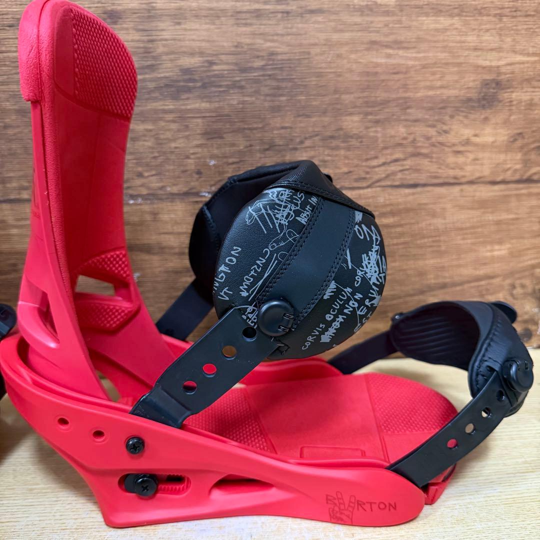 未使用　外箱付き　BURTON バートン CUSTOM カスタム　バインディング
