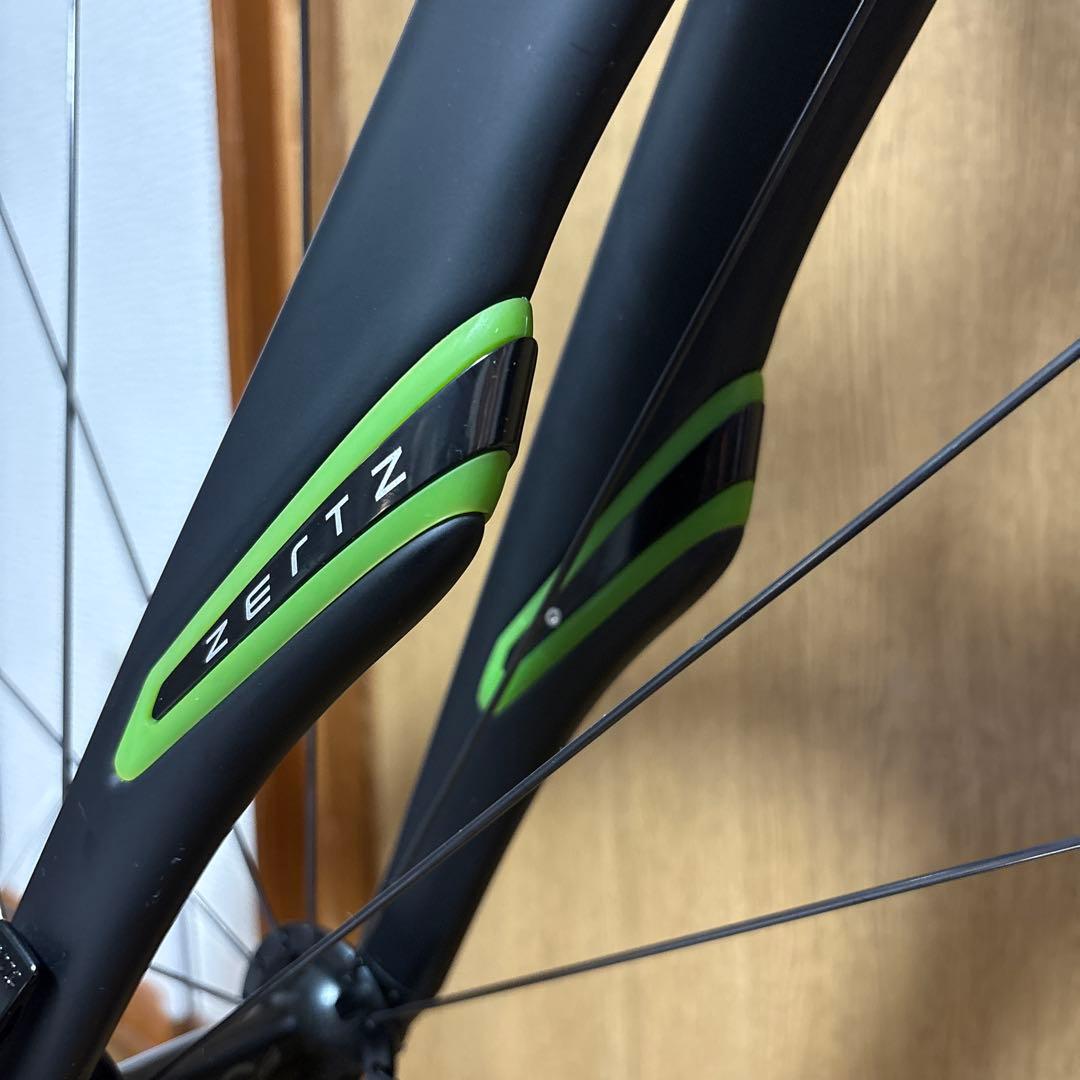 自転車本体 SPECIALIZED ROUBAIX