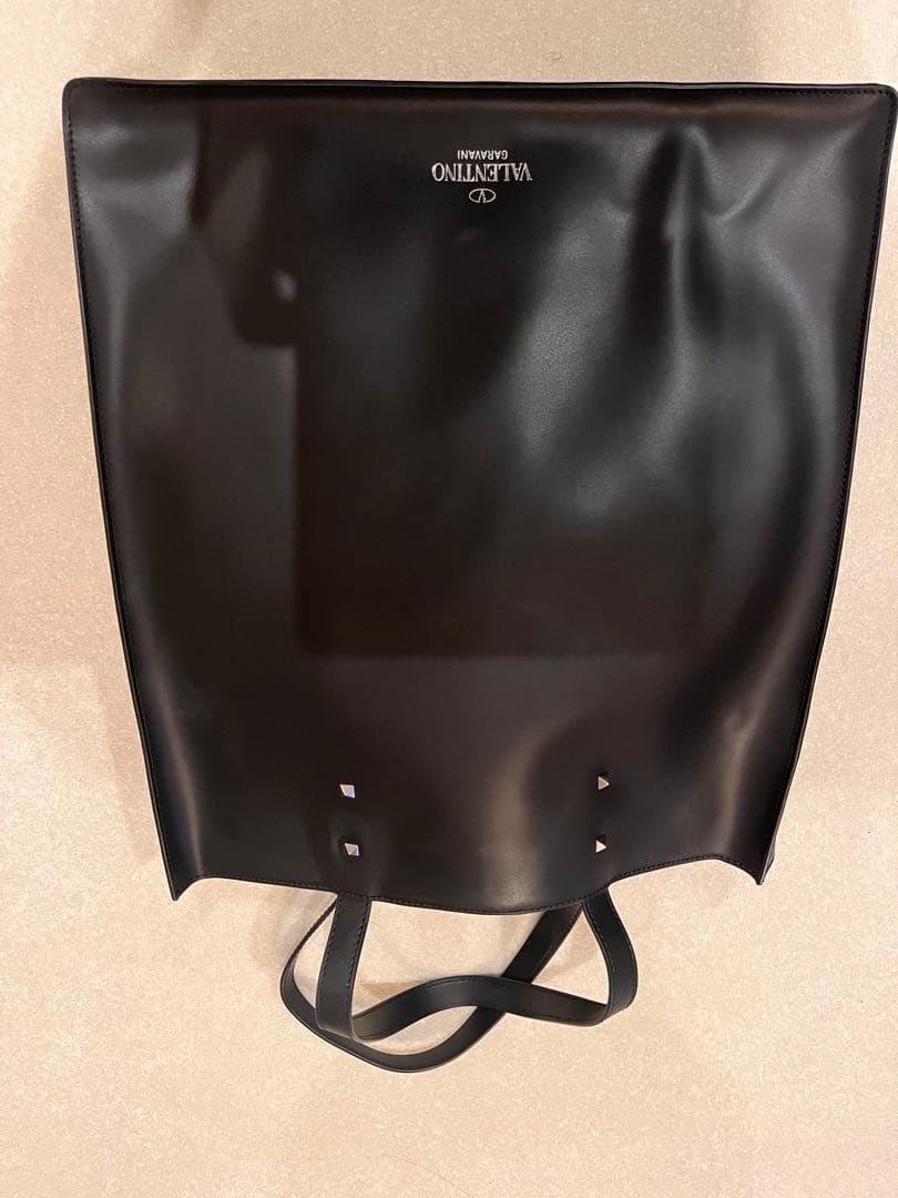 VALENTINO ブラック トートバッグ