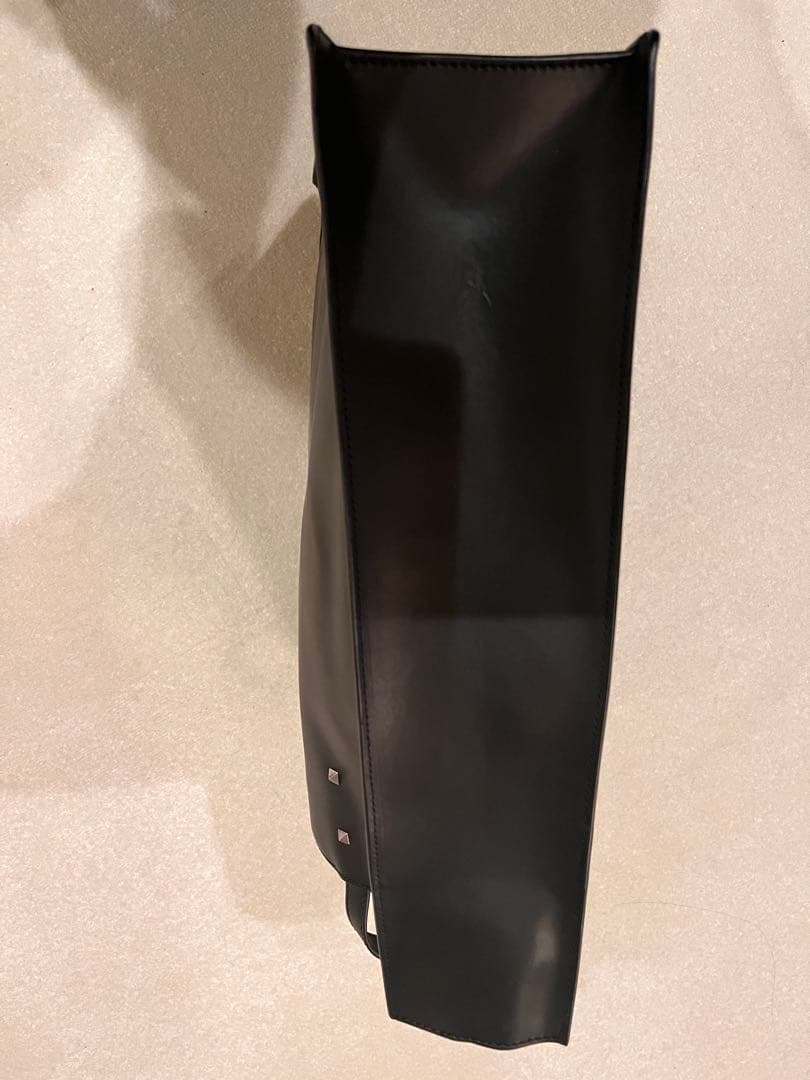 VALENTINO ブラック トートバッグ