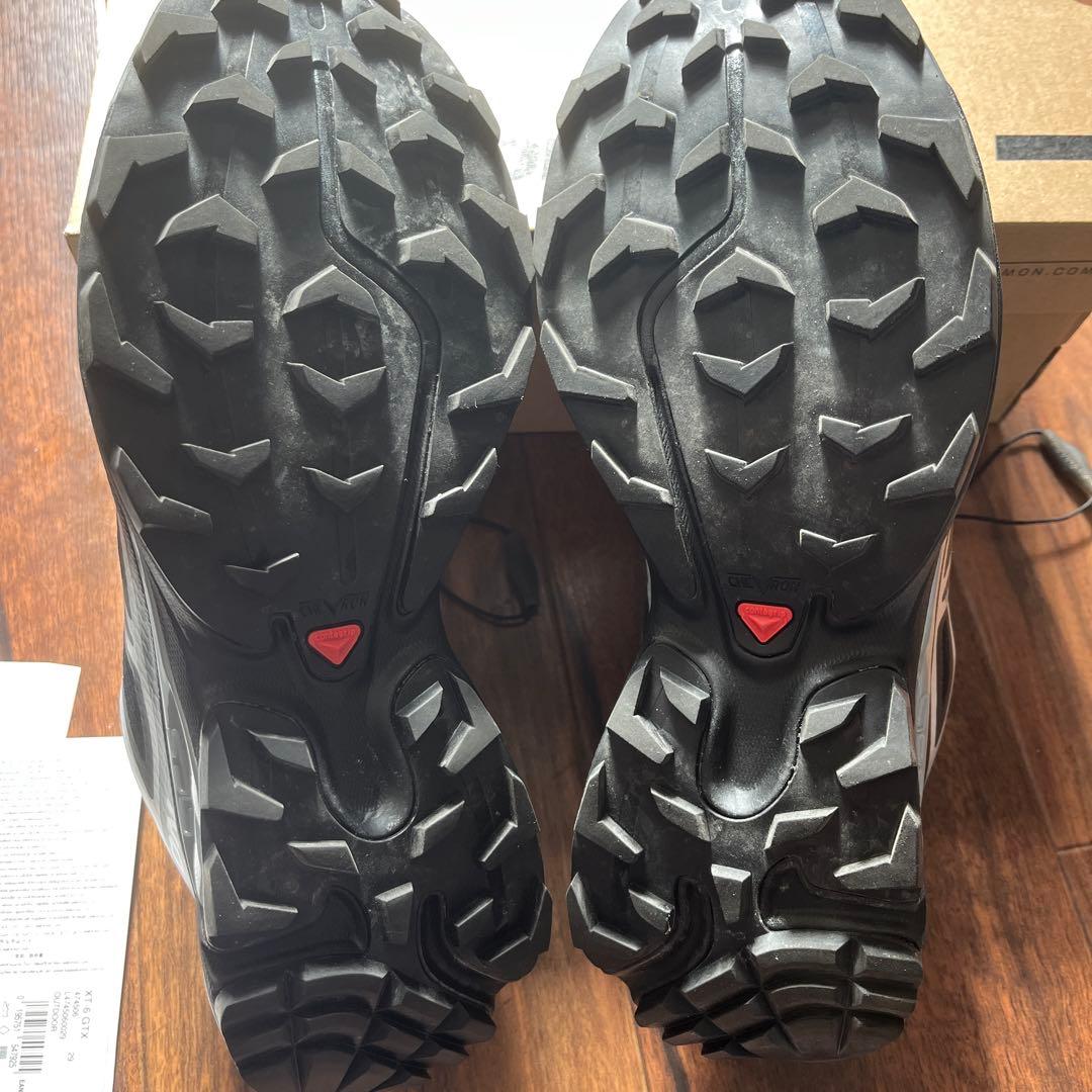 SALOMON GORE-TEX トレイルスニーカ　XT-6 GTX