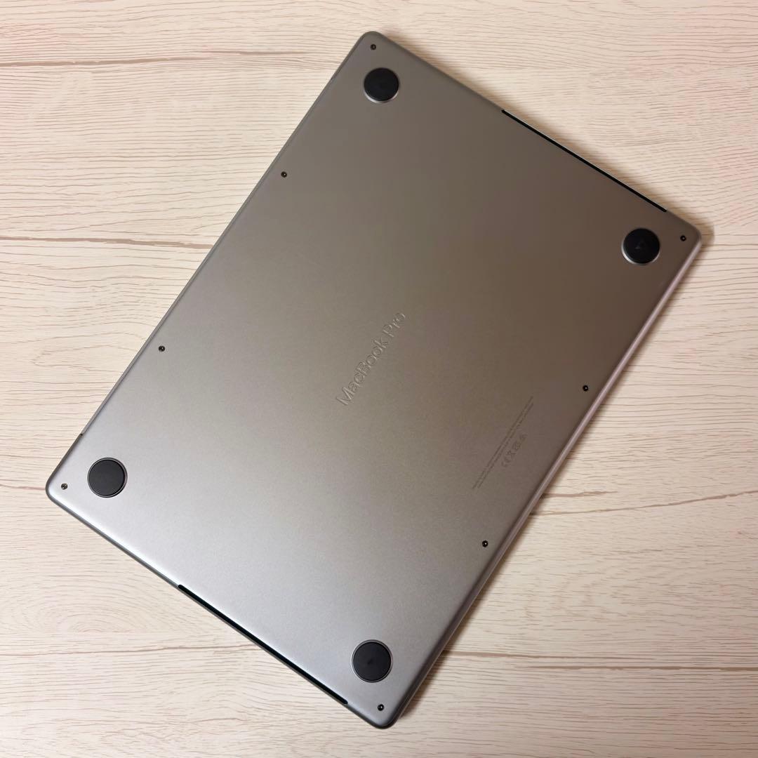 【超美品】MacBook Pro (M1, 14インチ) 1TB 32BG