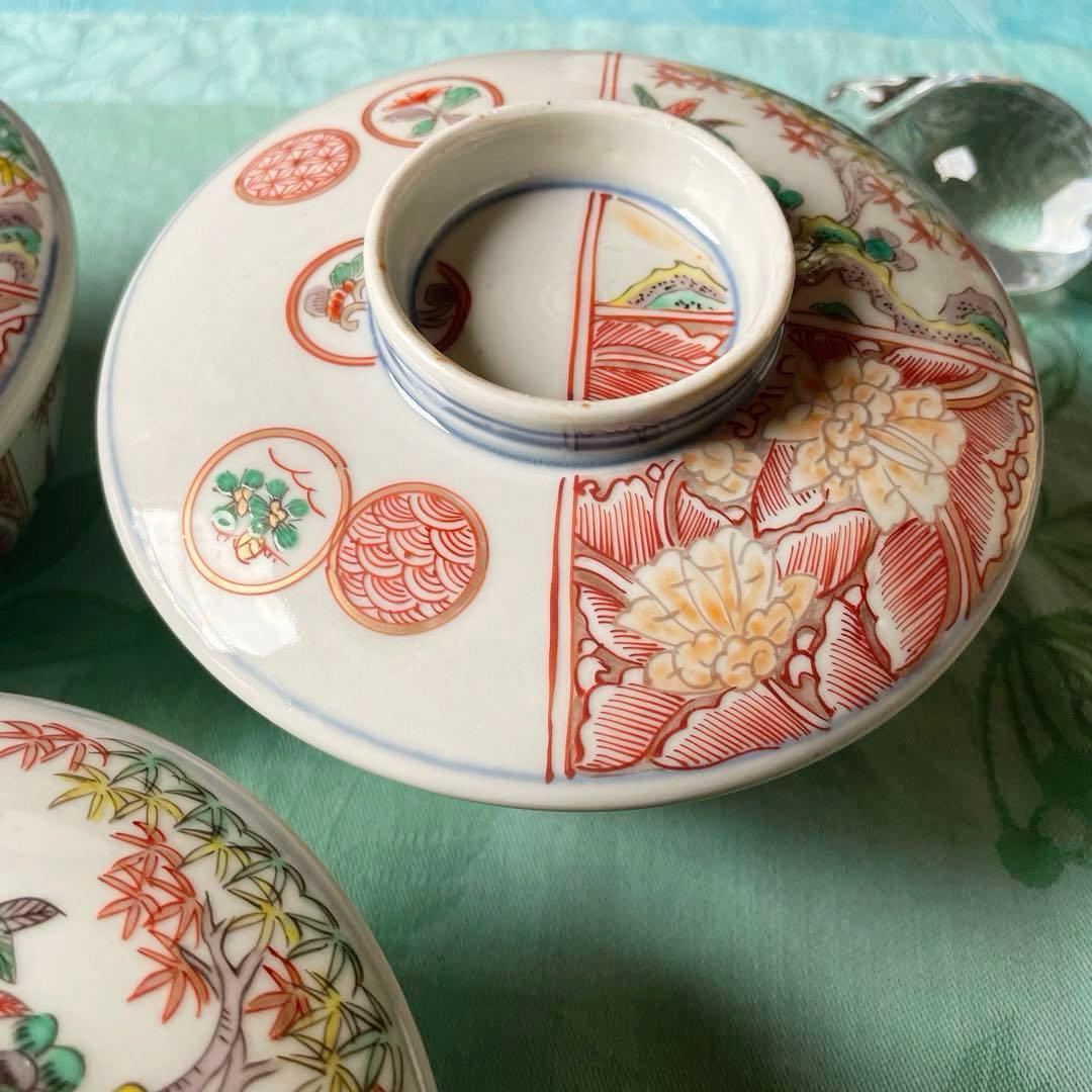 伊万里焼　色絵　金彩　染付　吉祥文様　蓋付き茶碗　3客