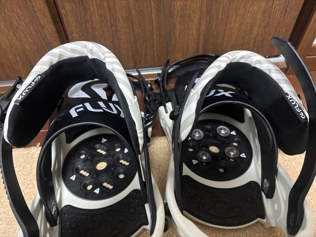 程度良好　flux ビンディング サイズＭ（25-27.5cm）　バインディング