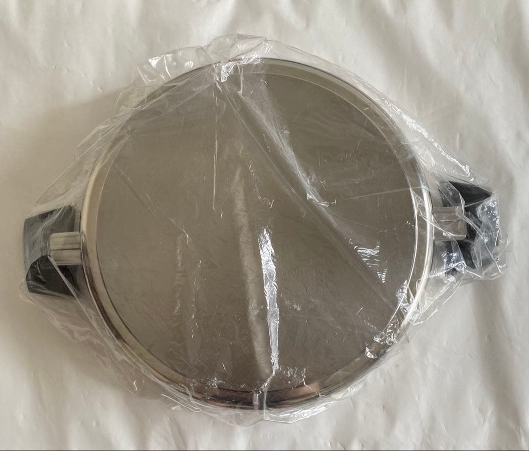 ロイヤルクイーン　大　フライパン(未使用品) 蓋(使用品)