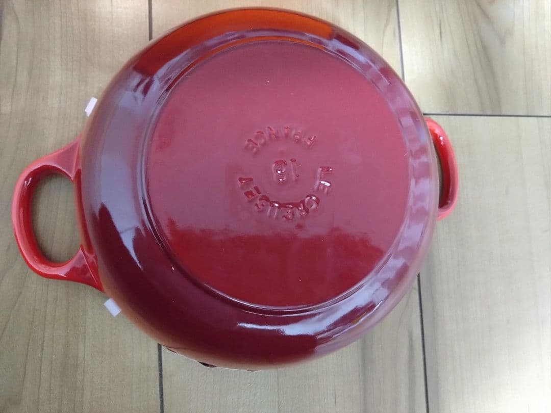 LE CREUSET MARMITE☆ル・クルーゼ鍋18cmペアコップおまけ付き