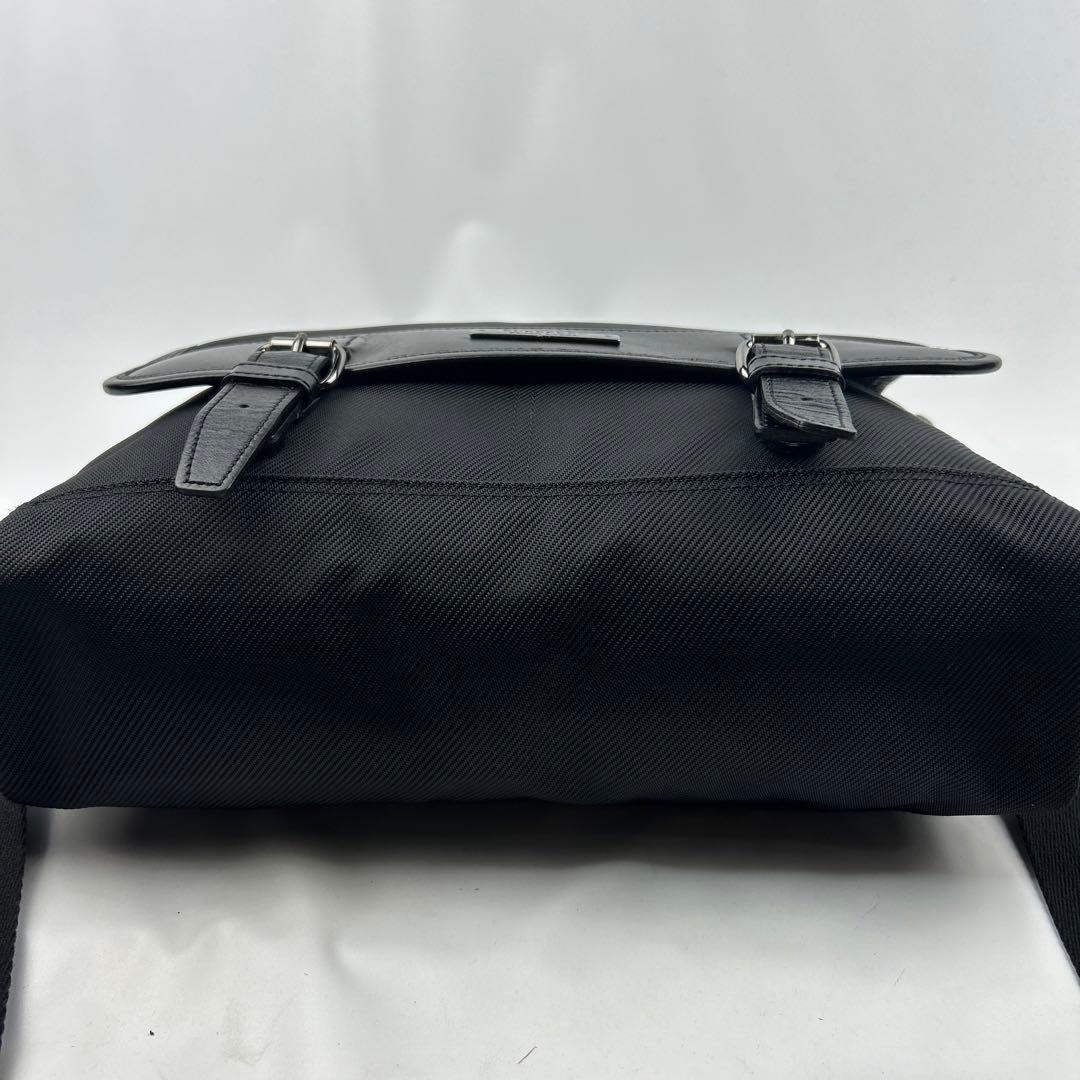 【美品】バーバリーブラックレーベル　ショルダーバッグ レザー　チェック　ロゴ金