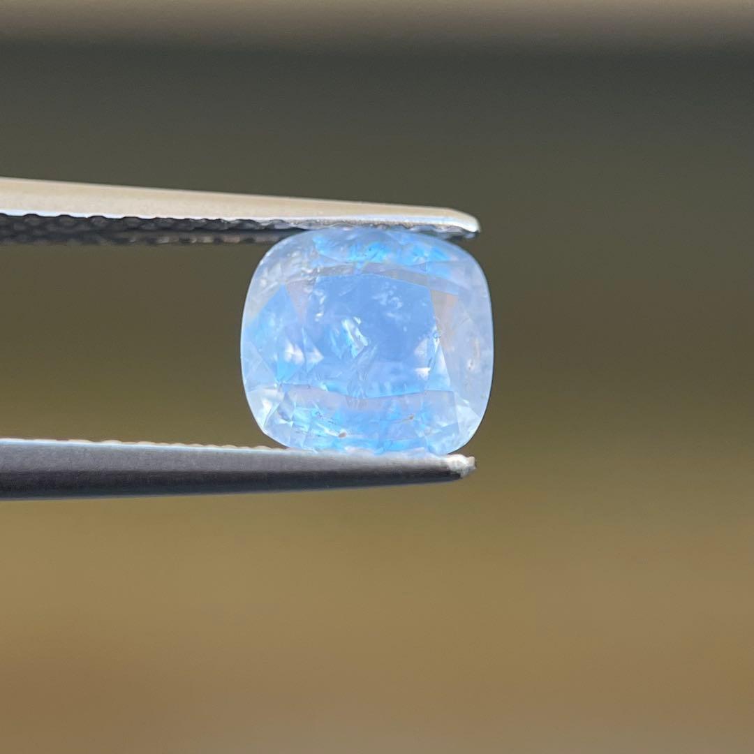 スリランカ非加熱産天然ブルーサファイアルース