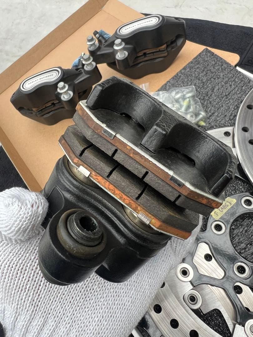 M8 FXLRS 2020式　前後キャリパー　ブレーキローターセット
