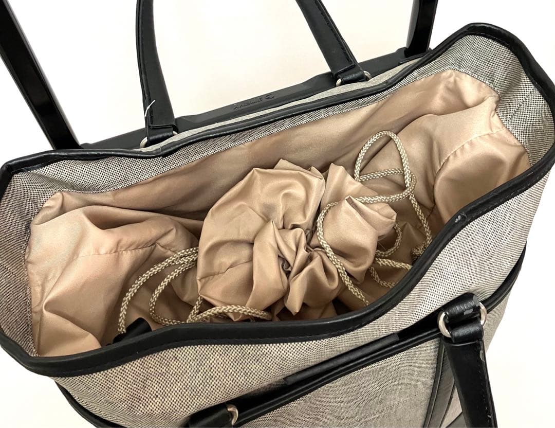 ✨ほぼ新品✨送料無料 スワニー キャリーバッグ ポーチ レインカバー付き