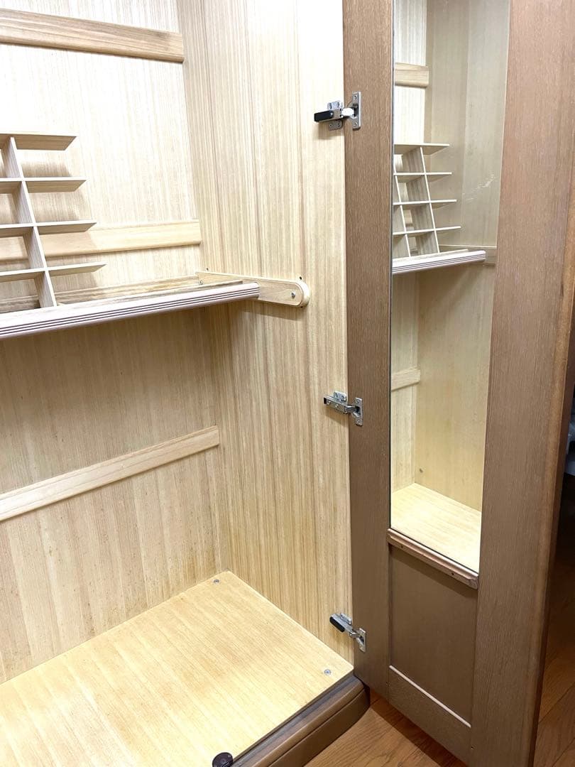 ワードローブ　洋タンス