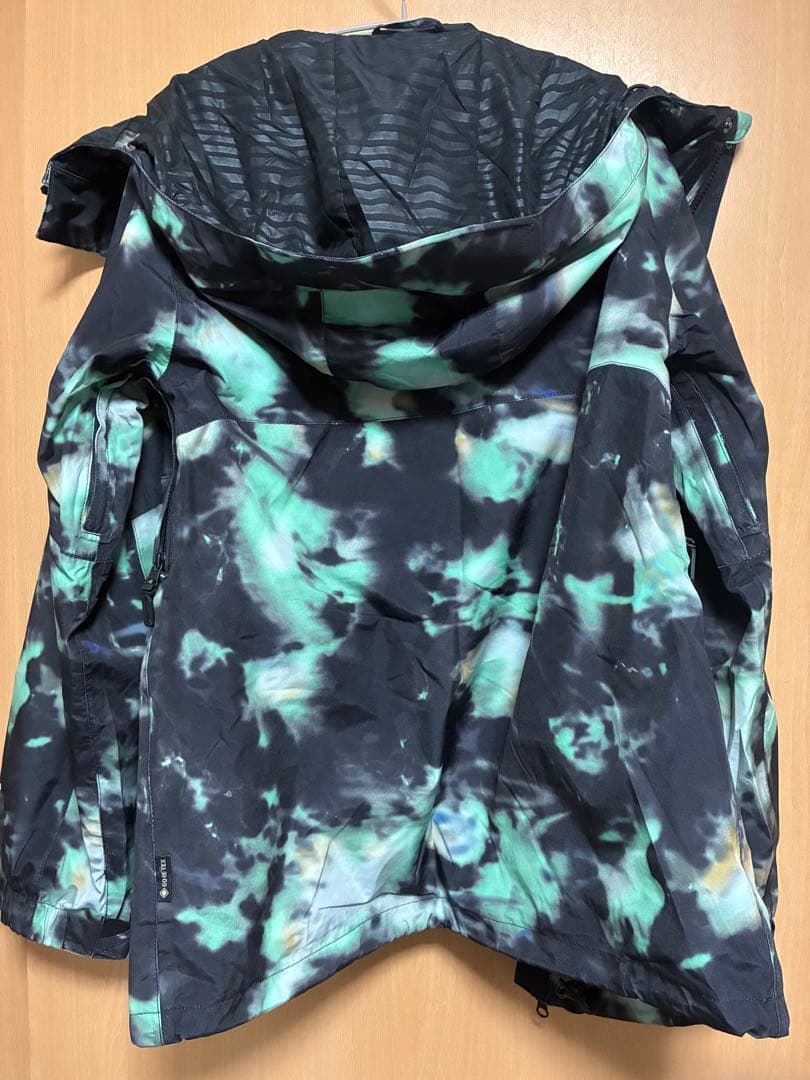 VOLCOM ゴアテックス ジャケット スノーボードウェア