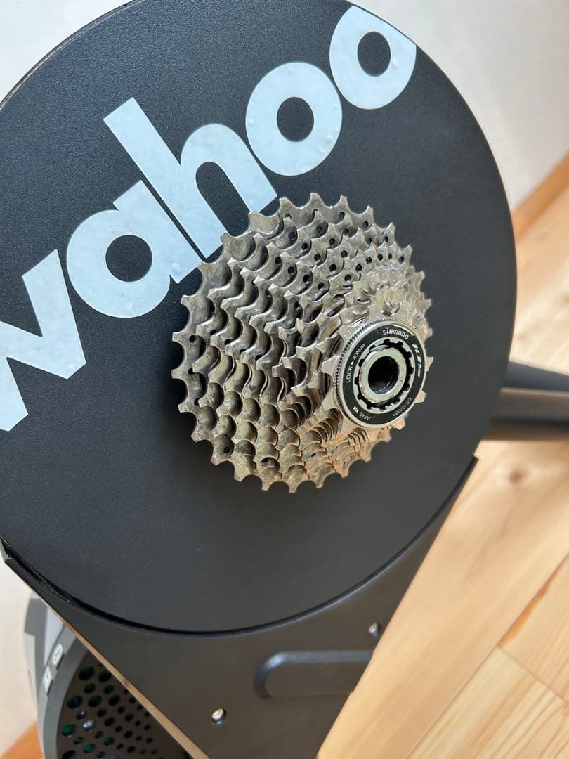 Wahoo KICKR CORE スマートトレーナー 動作確認済　Zwift対応