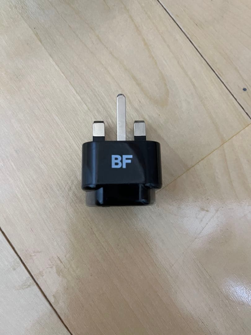 【カシムラ】大容量 変圧器1500W (220V-240V) TTS-151C