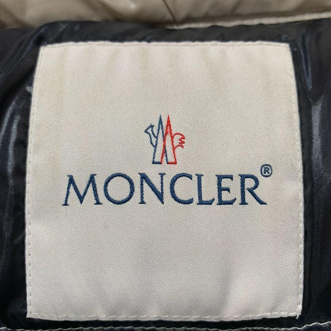 【人気】モンクレール　 SUYEN スイエン　0 ベージュ　5D120