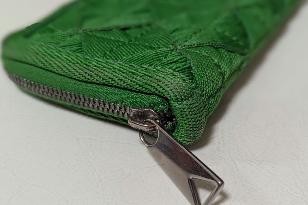 BOTTEGA VENETA ケース ラウンドファスナー グリーン
