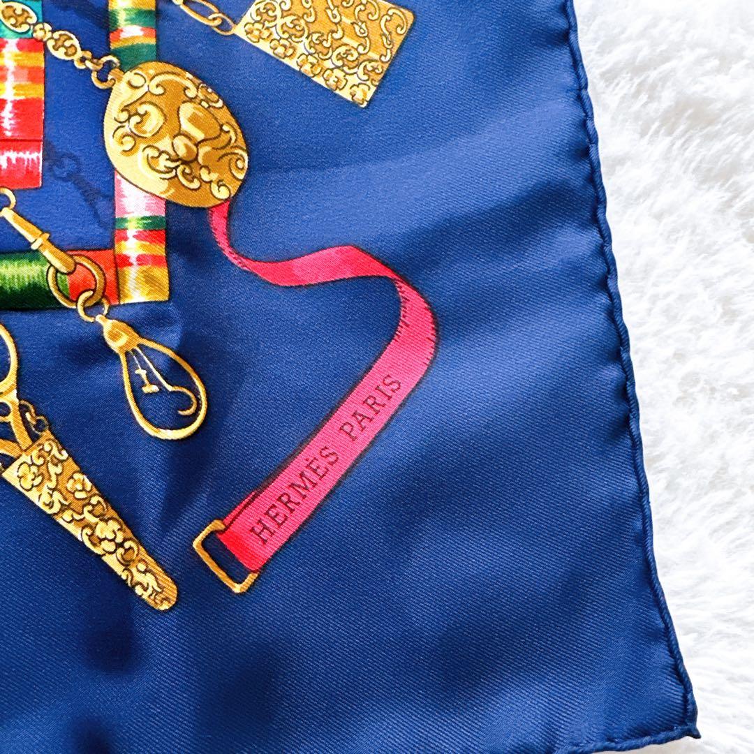 HERMESエルメスシルクスカーフカレ90ネイビー ピンクレッド結び方カード付き
