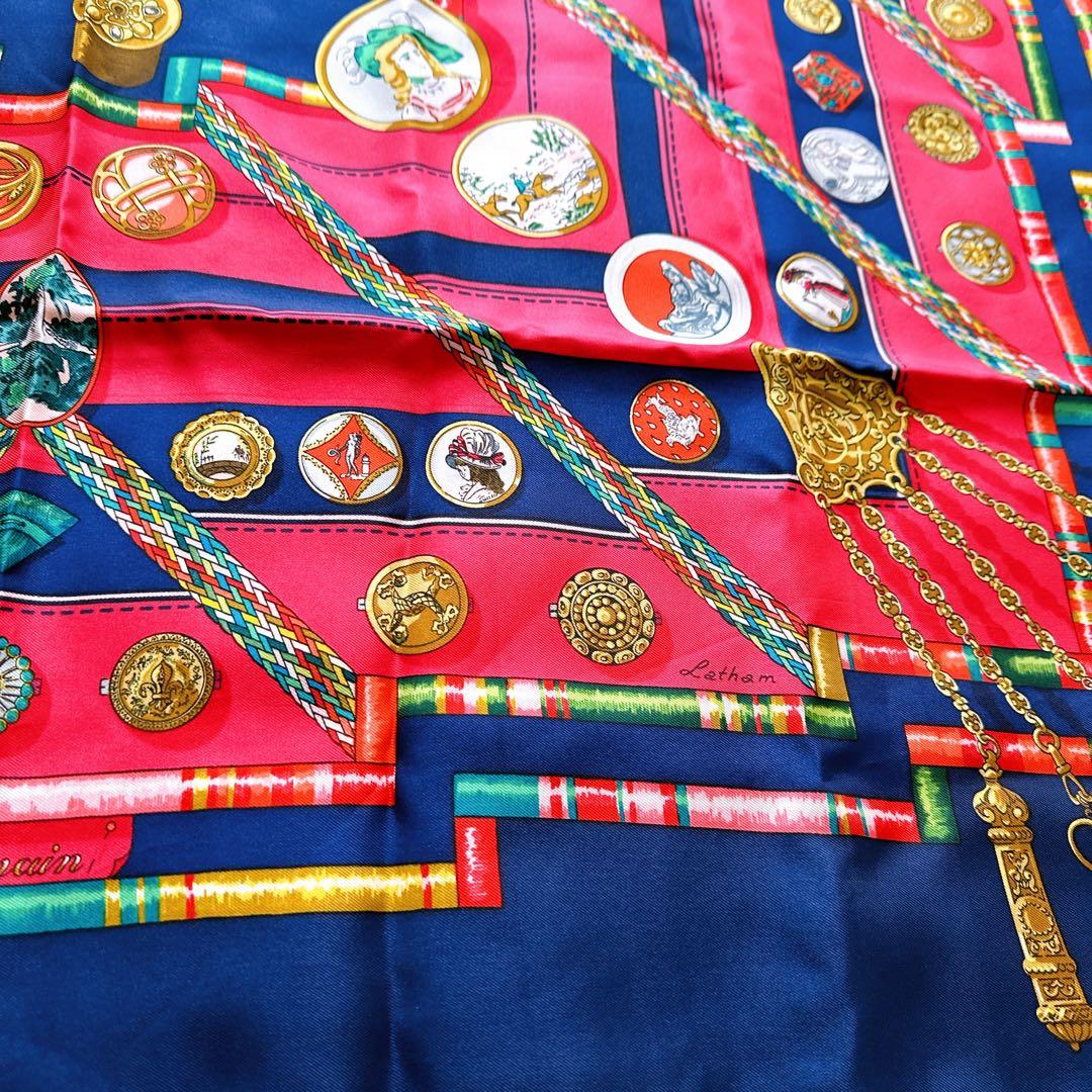 HERMESエルメスシルクスカーフカレ90ネイビー ピンクレッド結び方カード付き