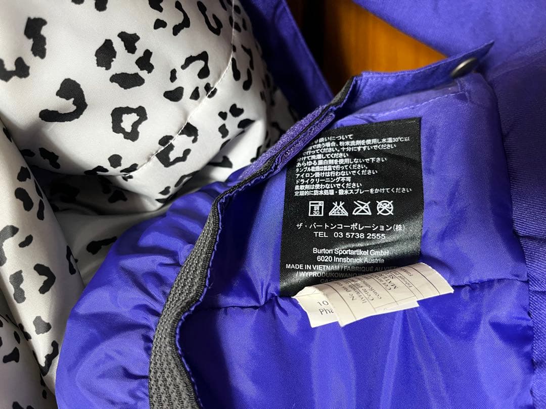 BURTON 紫色 スノーボードウェア フード付き　レディースＬ